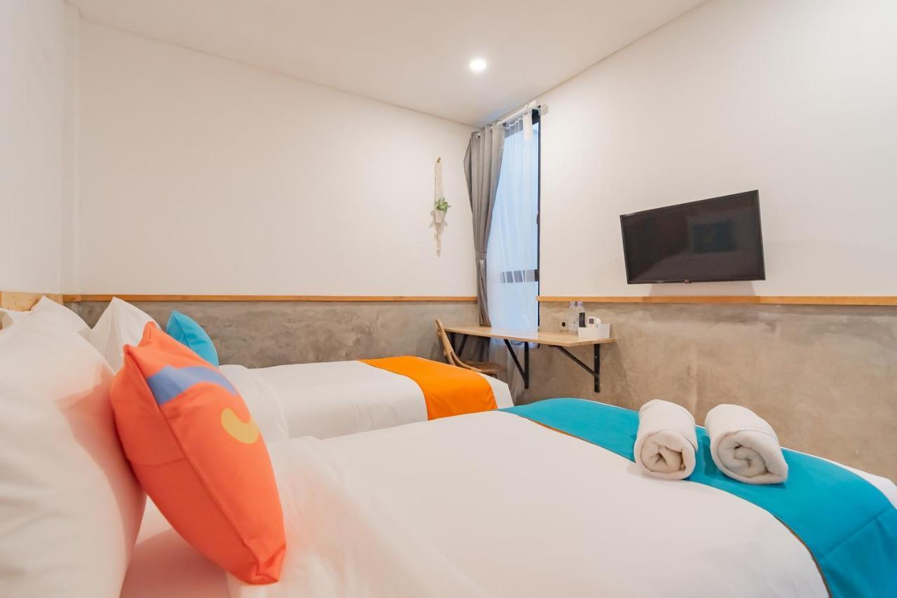 Sans Hotel Andalucia Pasteur Bandung Eksteriør billede